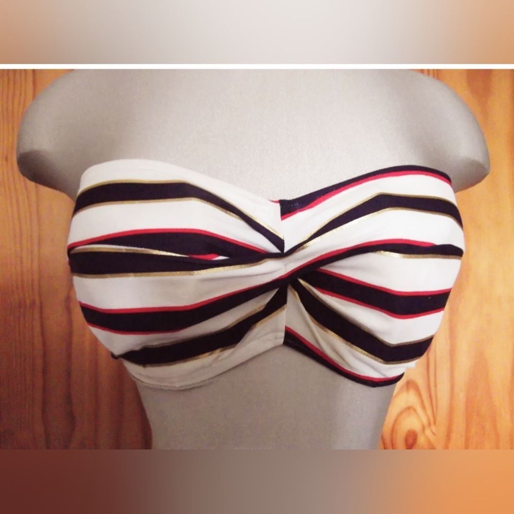 FigLeaves Santa Chuz Underwired Twist Bandeau Bkini Top Size 30D